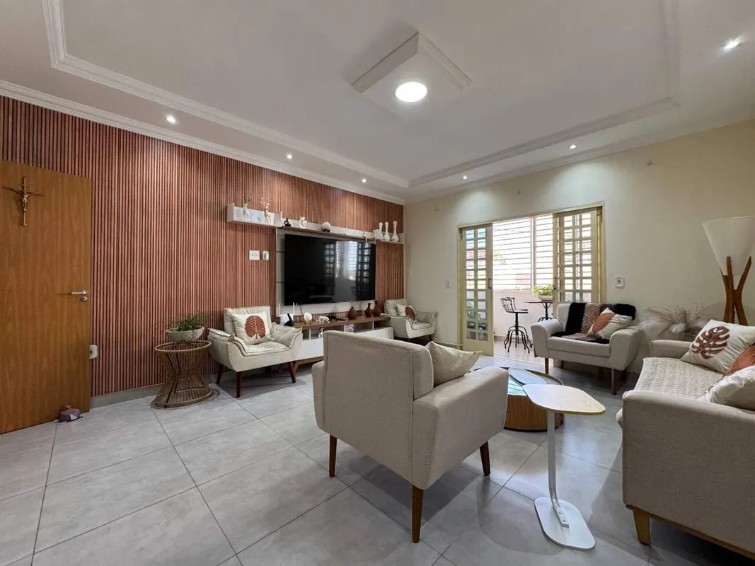Apartamento à venda no Setor de Mansões | 226 m² | 3 quartos | Elevador privativ...