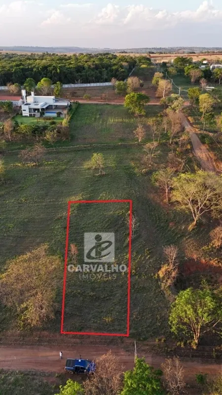 Condomínio Águas da Serra Terreno plano com 2.629 m2 de esquina, ganha toda área...