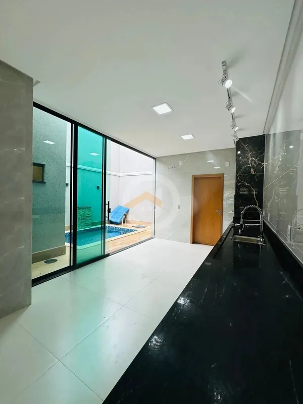 JARDIM ATLANTICO CASA 3 Suites - 210 Metros de Terreno - 150 Metros construcao -...