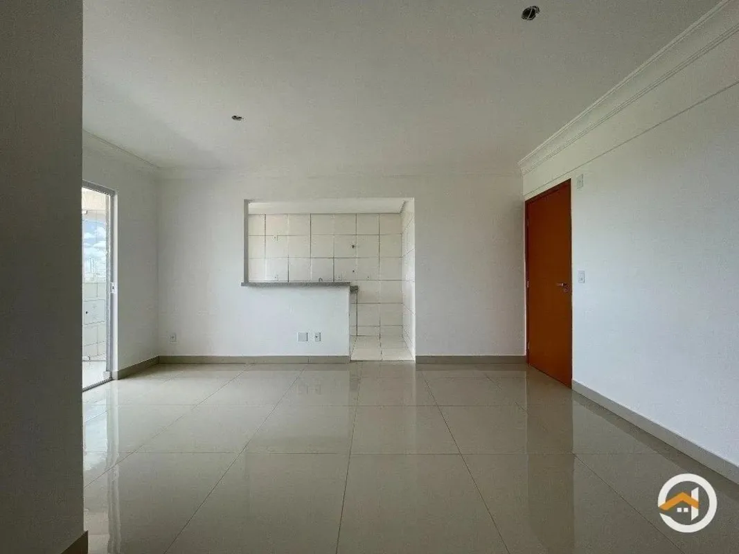 Apartamento de 2 quartos com suite no Setor Faiçalville, com varanda. Próximo Bu...