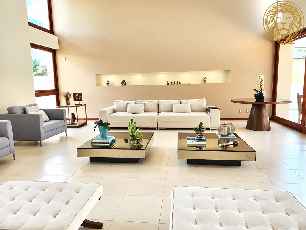 CASA DE ALTO PADRÃO | 4 SUÍTES | 435m² | SOFISTICADA E MOBILIADA | 4 VAGAS DE GA...