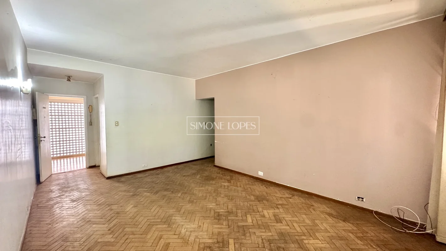 SIMONE LOPES - VENDE COM EXCLUSIVIDADE APARTAMENTO FANTÁSTICO PARA REFORMA - ASA...