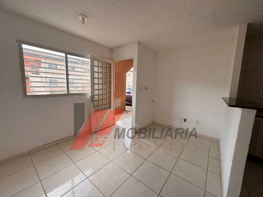 APARTAMENTO TÉRREO PARA ALUGUEL 02 QUARTOS EM VALPARAÍSO DE GOIÁS CONDOMÍNIO HEB...