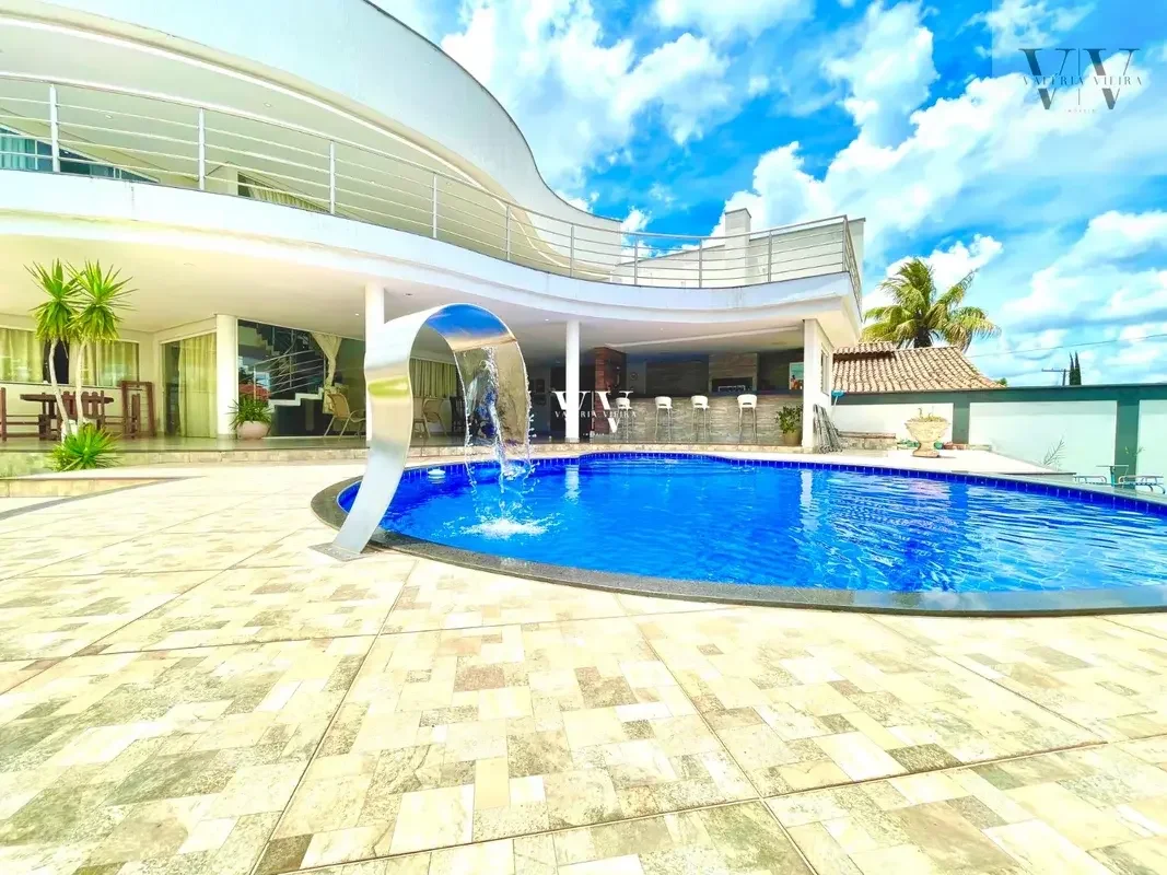 Aluguel de casa ampla e moderna no Jardim Botânico, em Brasília. Com 600 m² de á...