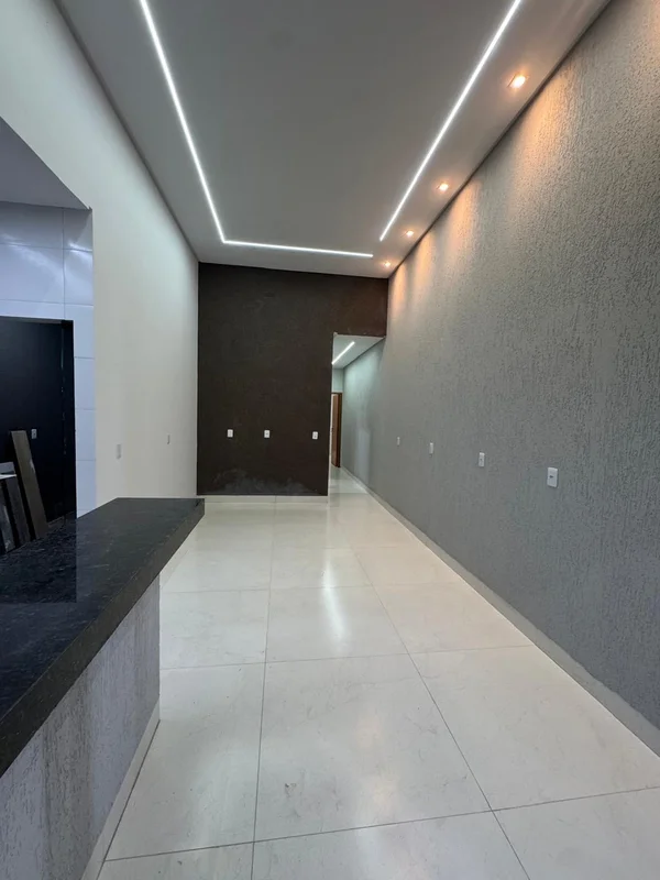 Casa com possibilidade de entrada facilitada - 2 suítes - Sala - Cozinha - área ...
