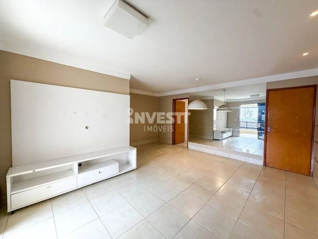 LOCALIZAÇÃO: O Residencial Alexandrino está localizado no Setor Bela Vista, na A...