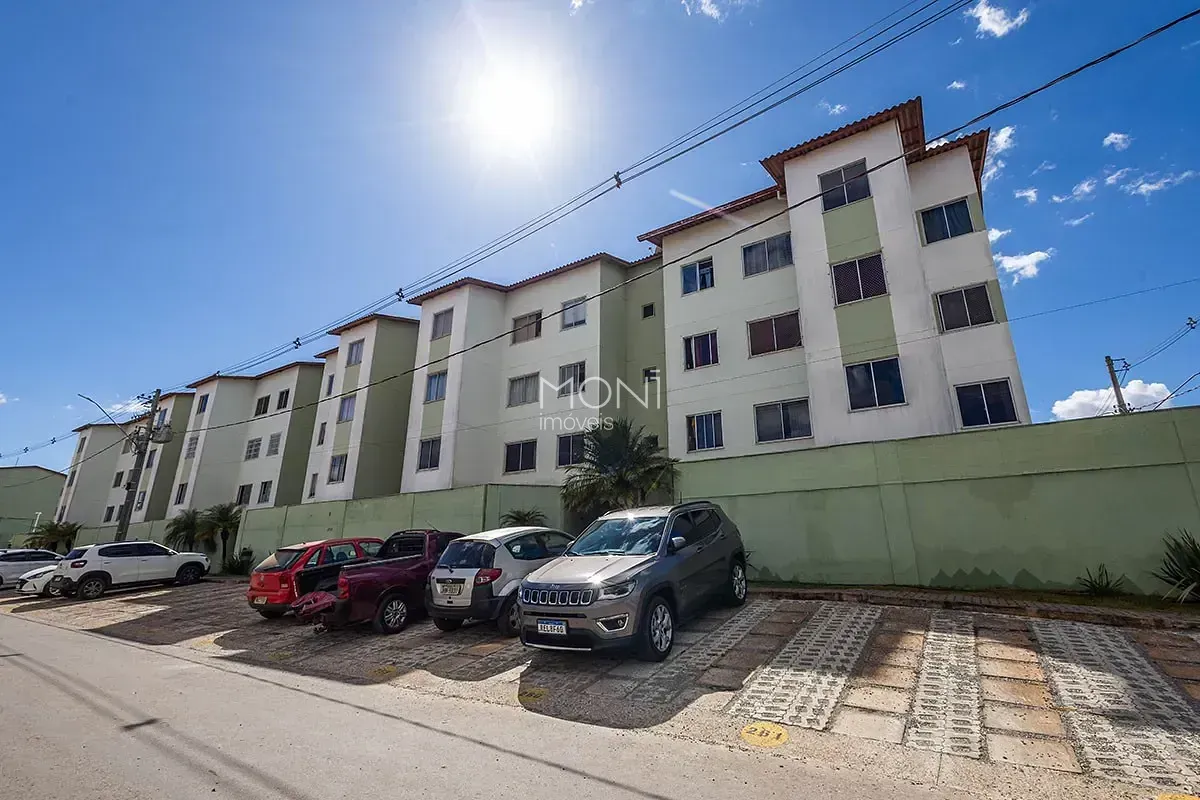 Apartamento 02 Quartos - Meio de Quadra - 01 Vaga - Lazer Completo - Rua 500 Loc...