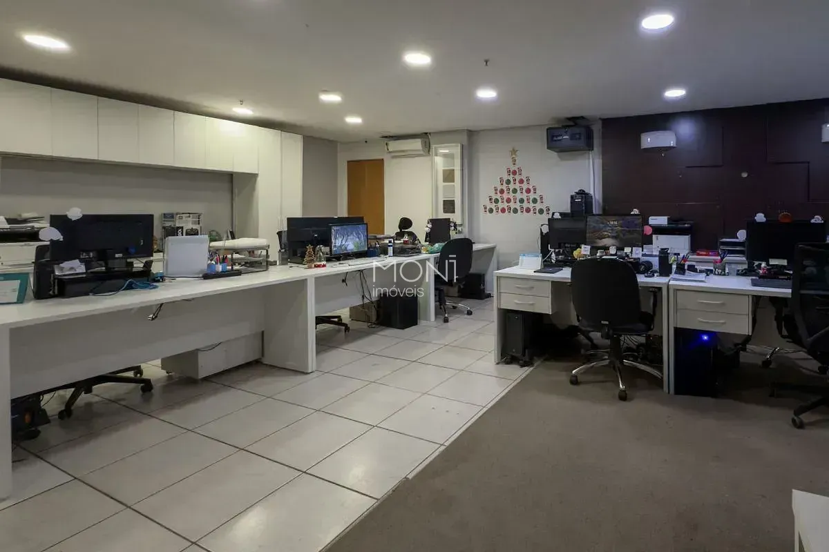 Sala Comercial à Venda em Águas Claras Fica no Shopping de Águas Claras. Apresen...