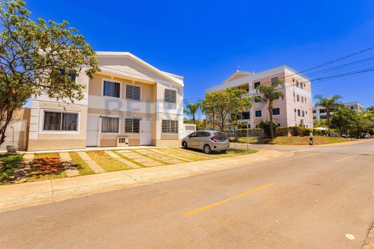 Excelente casa de esquina no Jardins Mangueiral, em localização privilegiada, pr...