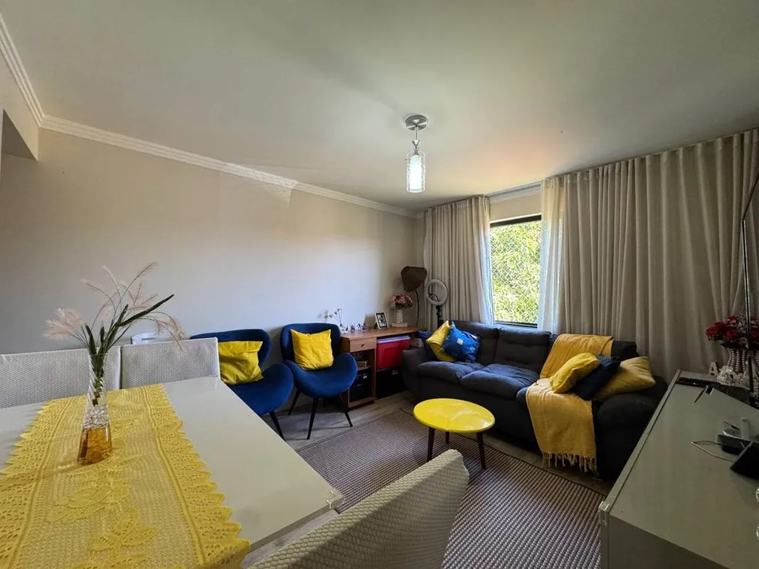 Apartamento à venda na Quadra 4 de Sobradinho - 2 quartos, sendo 1 suíte | Aceit...