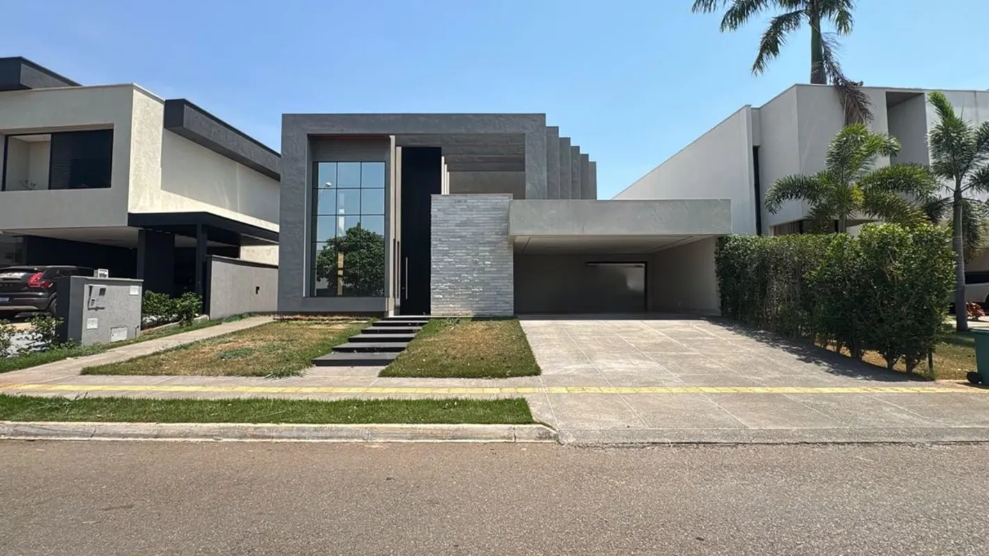 Vende-se um Casa Térrea no Portal Golf Green, Excelente Casa com 3 Suítes plenas...