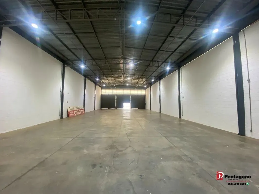 Galpão Comercial Amplo e Muito Bem Localizado - Próximo ao Aeroporto de GoiâniaE...