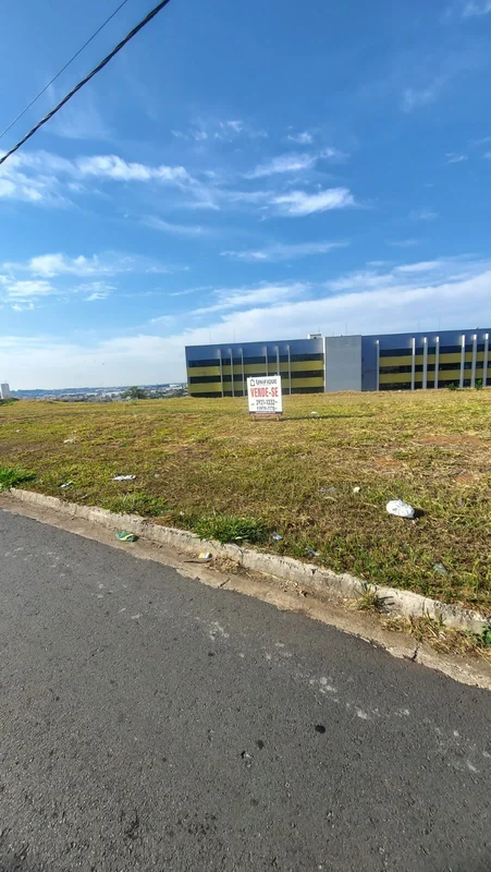  LOTE COMERCIAL À VENDA – JARDINS MARSELHA FGR Área Comercial – Jardins Marselha...