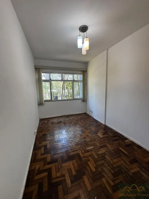 APARTAMENTO À VENDA | SQS 310 BLOCO G – ASA SULExcelente oportunidade para morar...