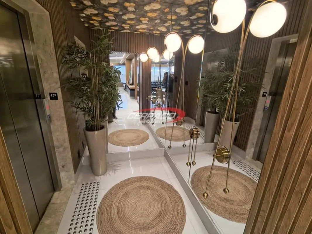 Condomínio Persona Bueno - Setor Bueno;Apartamento com 154 m²; 3 vagas de garage...