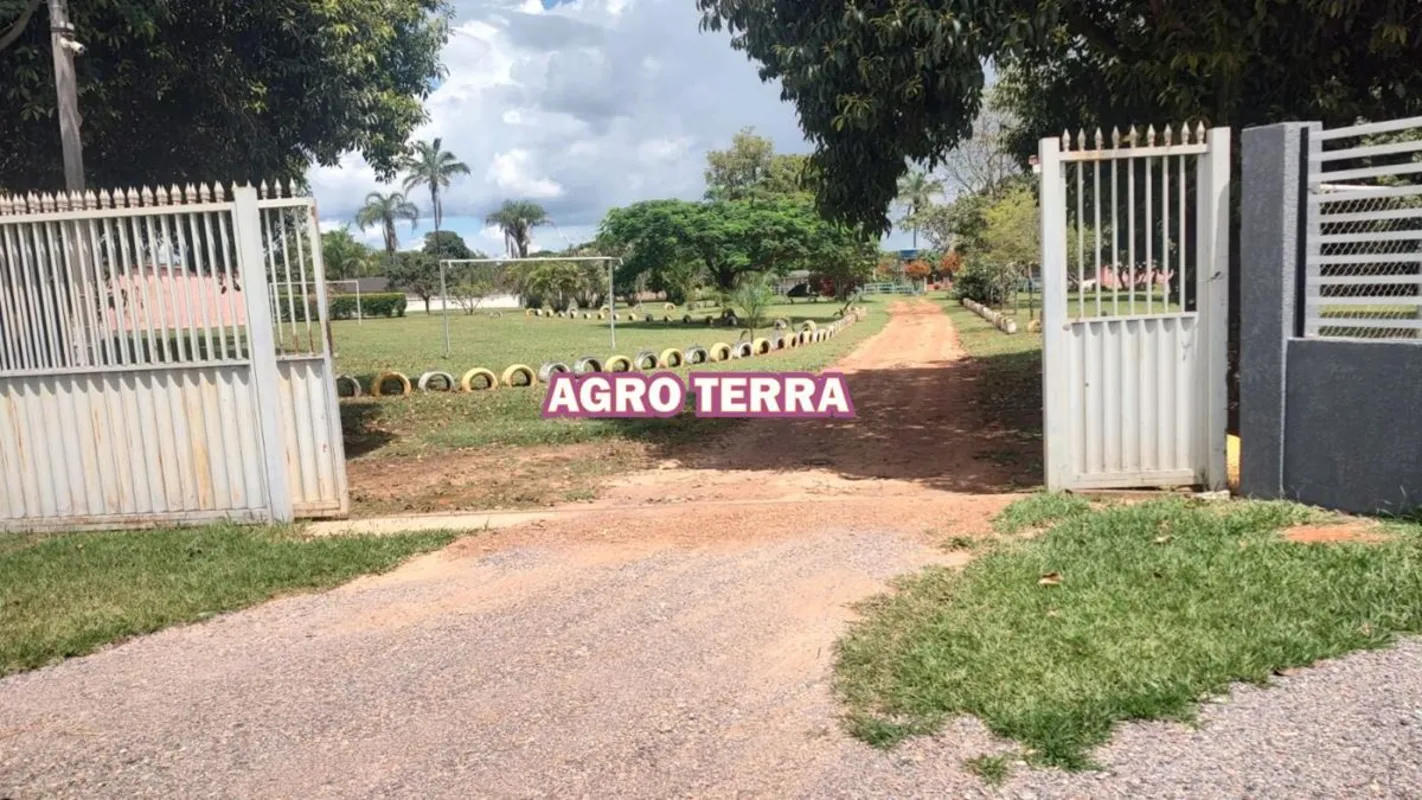  CHÁCARA À VENDA PONTE ALTA SUL DF-290 Excelente localização Região nobre Alto p...