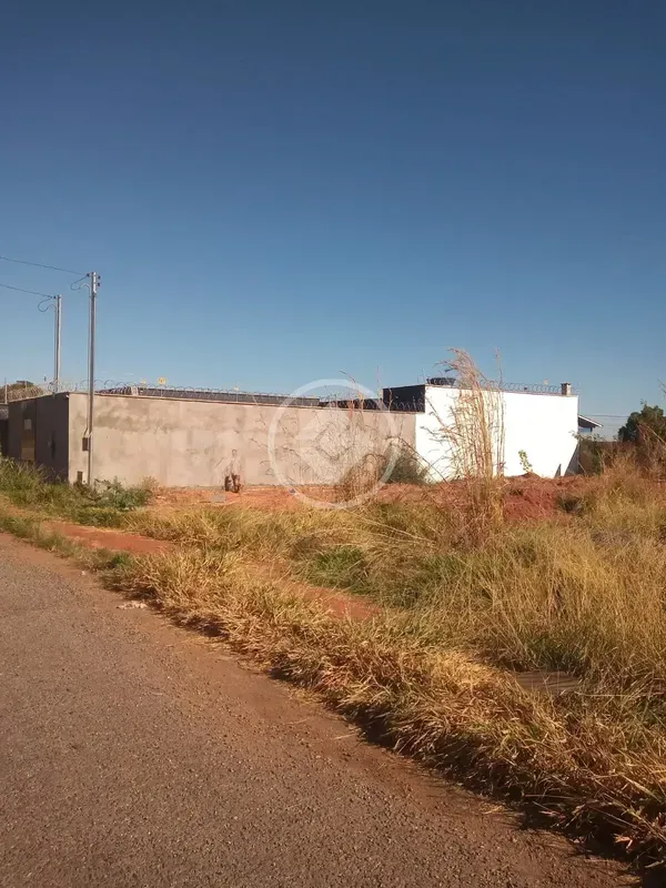 Excelente Terreno no Residencial FlÃ³rida regiÃ£o do Setor Moinho dos Ventos em ...