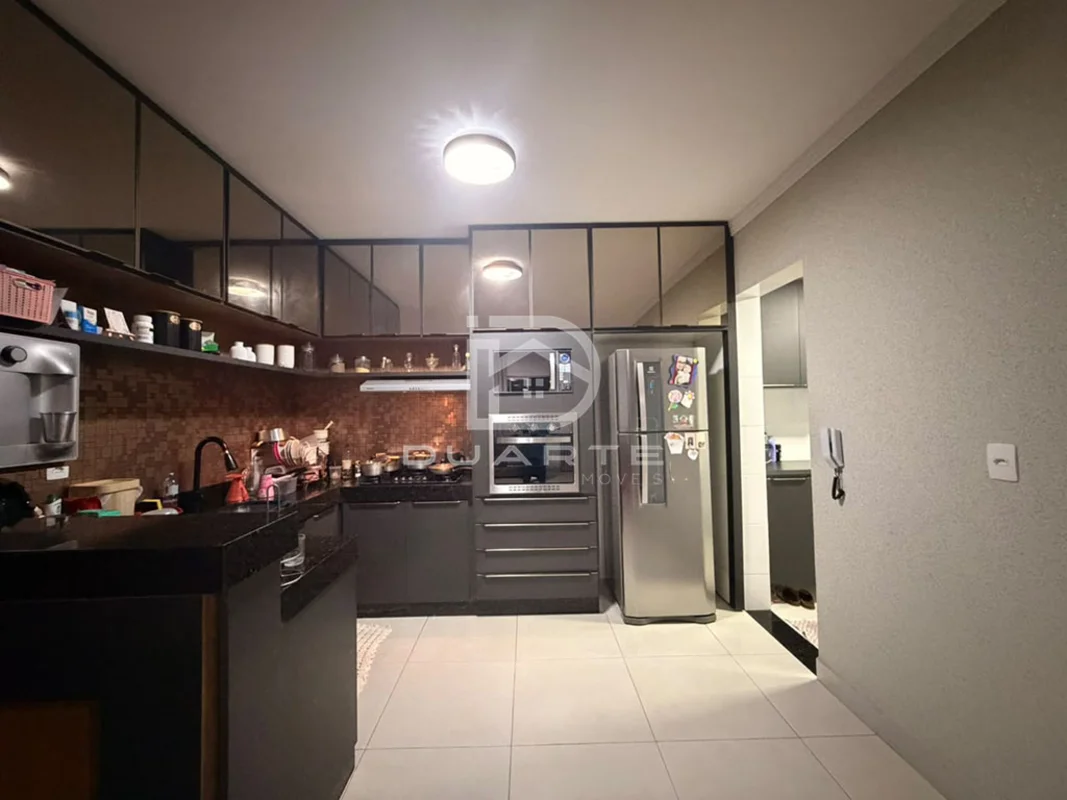 Apartamento em Residencial Royal Life, bairro Chácaras Colorado, com:- 03 quarto...