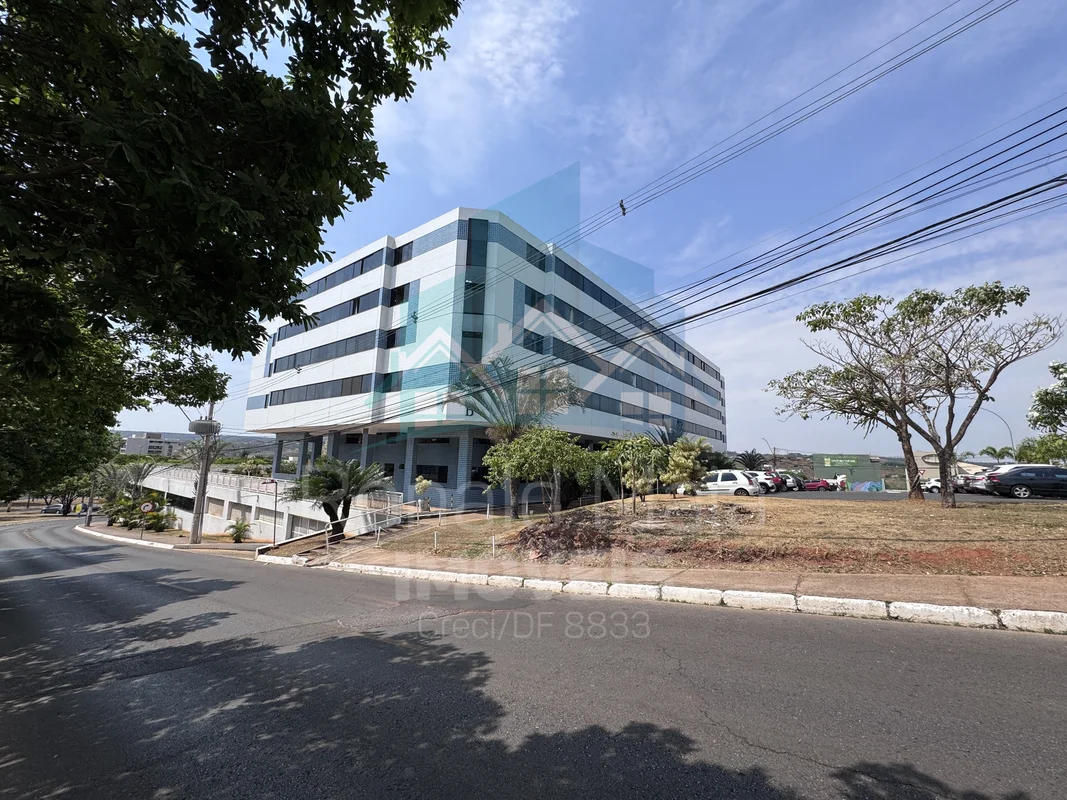 Lindo Kitinet, nascente, vista livre, de frente, localização privilegia a 500,00...