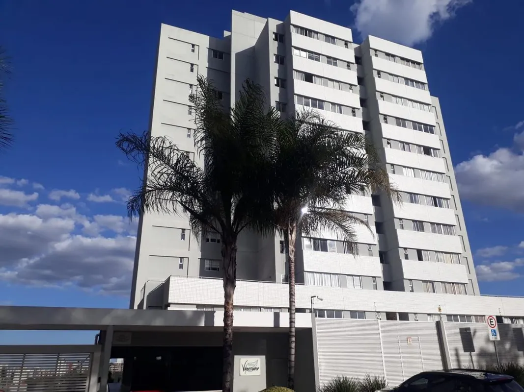 # MORE COM CONFORTO E QUALIDADE DE VIDA EM ÁGUAS CLARAS!Excelente apartamento de...