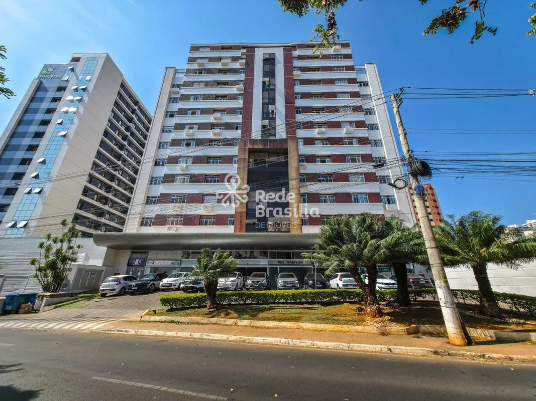 Oportunidade imperdível! Este apartamento à venda localizado na Avenida Parque Á...