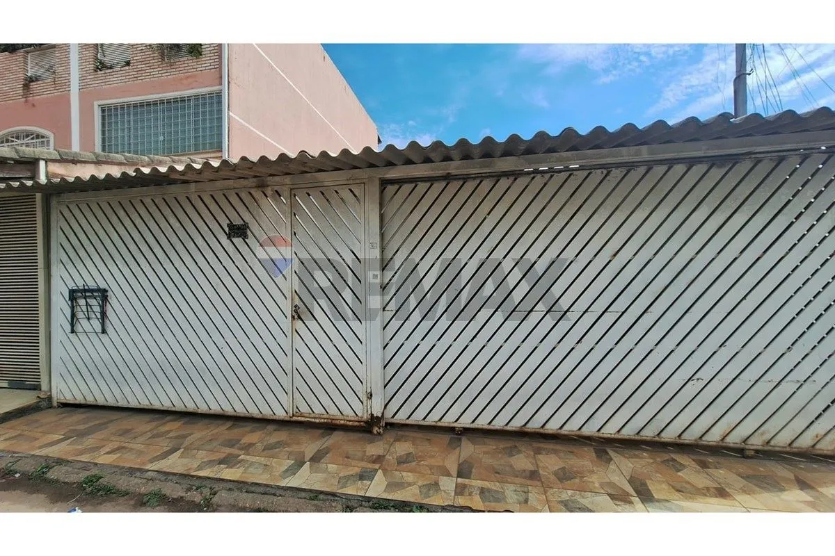 CASA À VENDA EM ARNIQUEIRAS ÁGUAS CLARAS/DFExcelente oportunidade para quem busc...