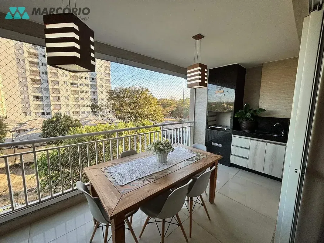 Este moderno apartamento de 3 suítes localizado no bairro Goiânia 2, em Goiânia,...