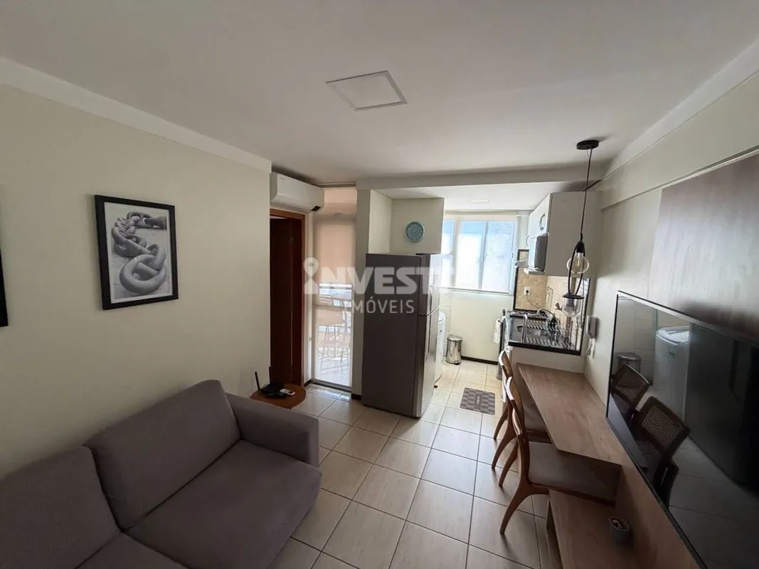 LOCALIZAÇÃO:Apartamento mobiliado à venda Residencial Pontal Leste Universitário...