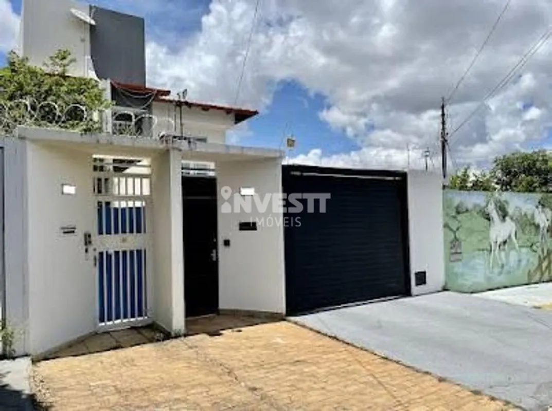LOCALIZAÇÃO:Excelente sobrado à venda no Setor JardimAmérica. O imóvel possui um...