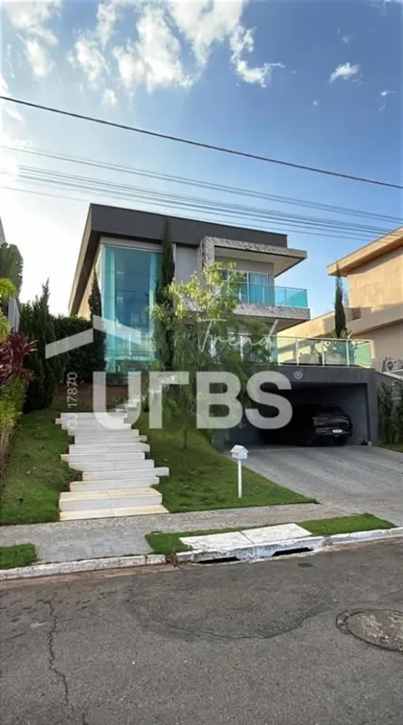 COD U-0034620 - Sobrado de Alto Padrão no Condomínio do Lago – GoiâniaExclusivo ...