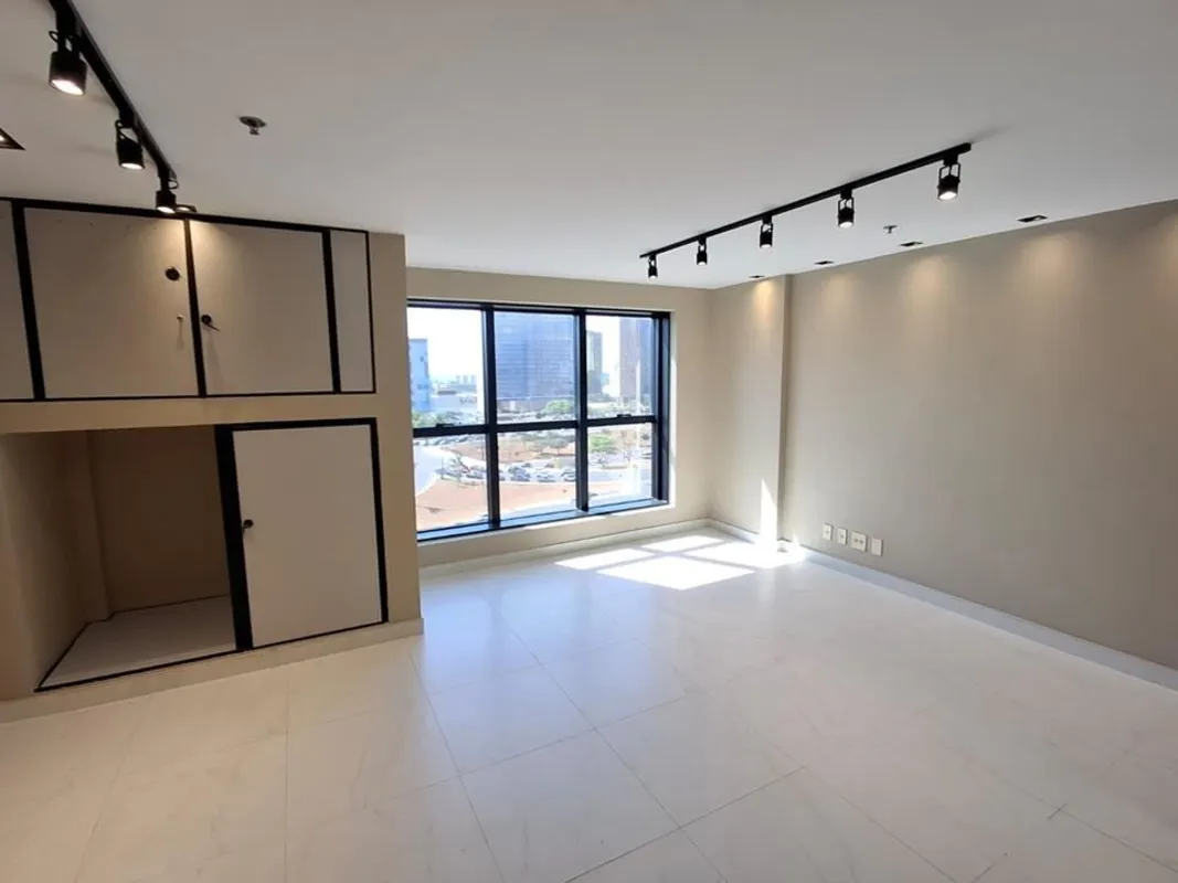 VILLA154170 - Última atualização: 11/10/26 23:31Ótima sala reformada, com 33m² d...