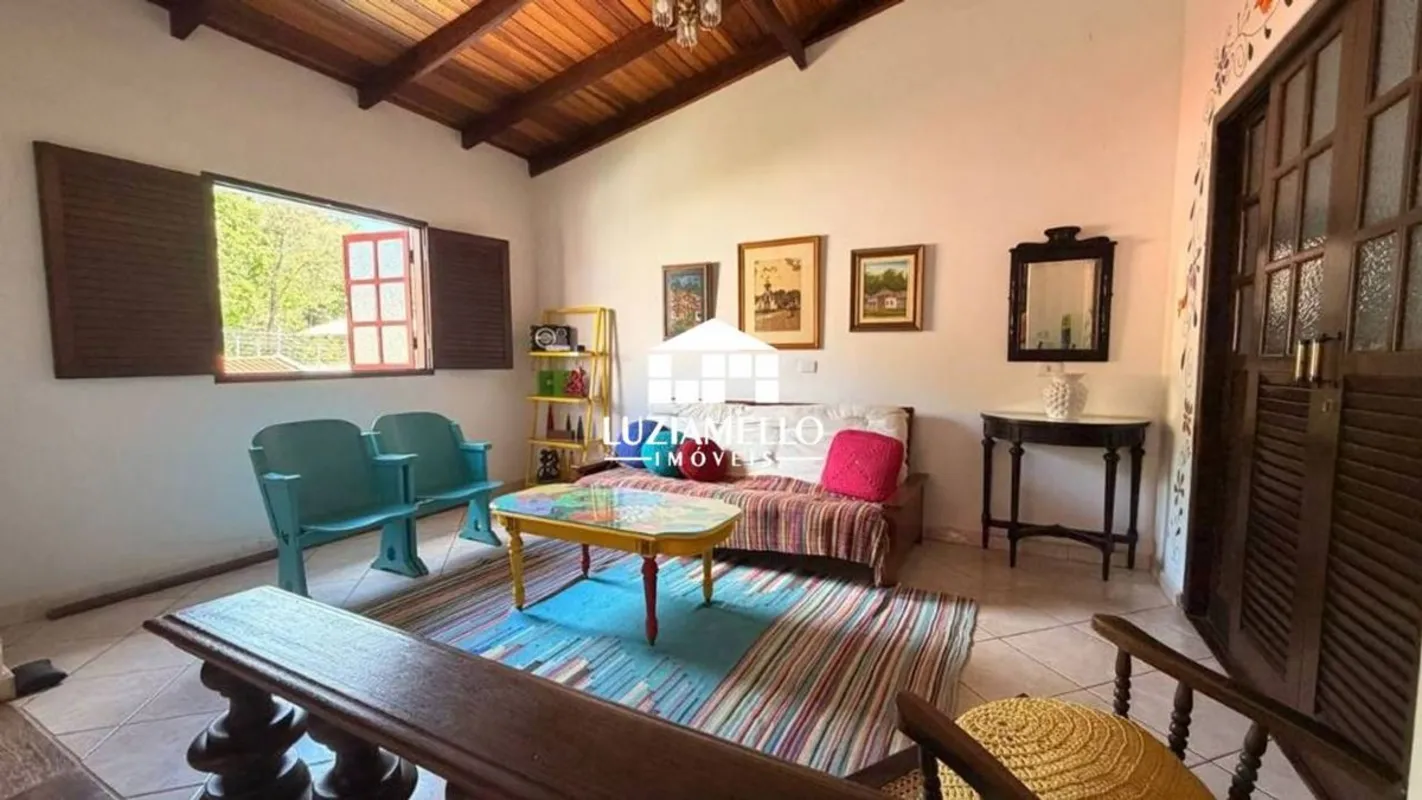 UMA CASA PARA VIVER PIRENÓPOLIS DE VERDADE. Você sonha em ter uma casa em Pirenó...