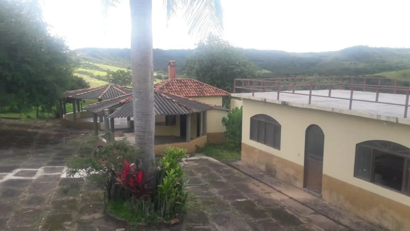 Intermediador:Revenda-se Inteligência Imobiliária - CRECI 38766CJContato: 62 | 9...