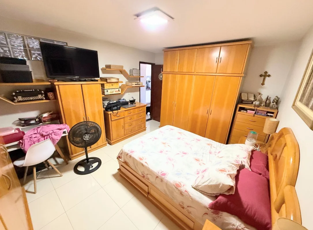 OPORTUNIDADE NO CONDOMÍNIO RK — VENDA OU TROCAVendo ou Troco apartamento de 2 qu...