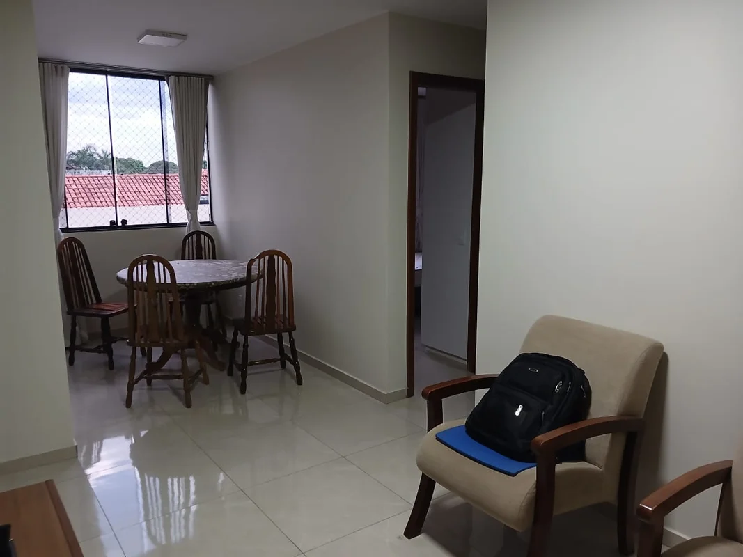 sala, 2quartos com armarios, cozinha,area servico , banheiro de empregada,banhei...