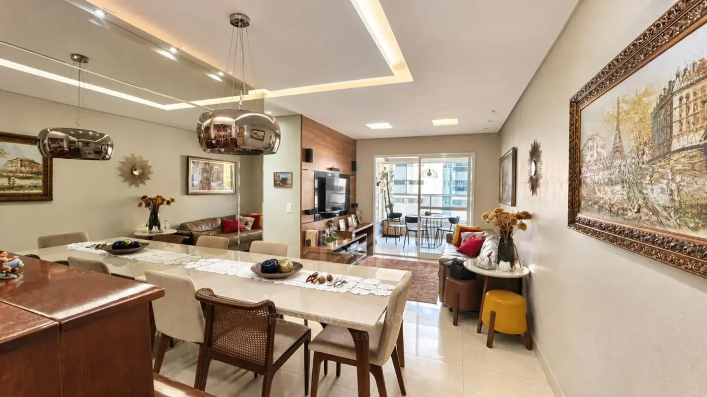 Fernanda Marques vende lindo apartamento reformado e pronto para morar em Taguat...