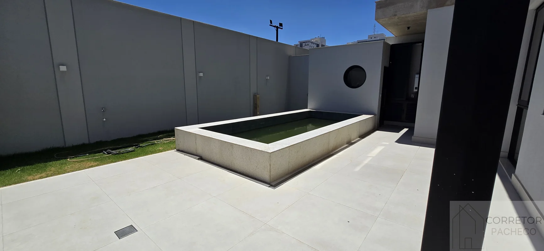 Descubra o conforto e o estilo de vida que você sempre buscou no exclusivo condo...