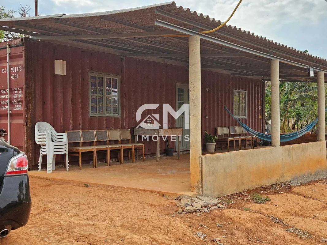 GM IMÓVEIS VENDE CHACARA NO EULER PARANHOS Ótima área com2ha (20.000m²) Escritur...