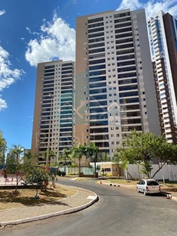 Quadra 207 Ed Refinatto Apto 14 andarApartamento com 150m;03 vagas de garagem;Sa...