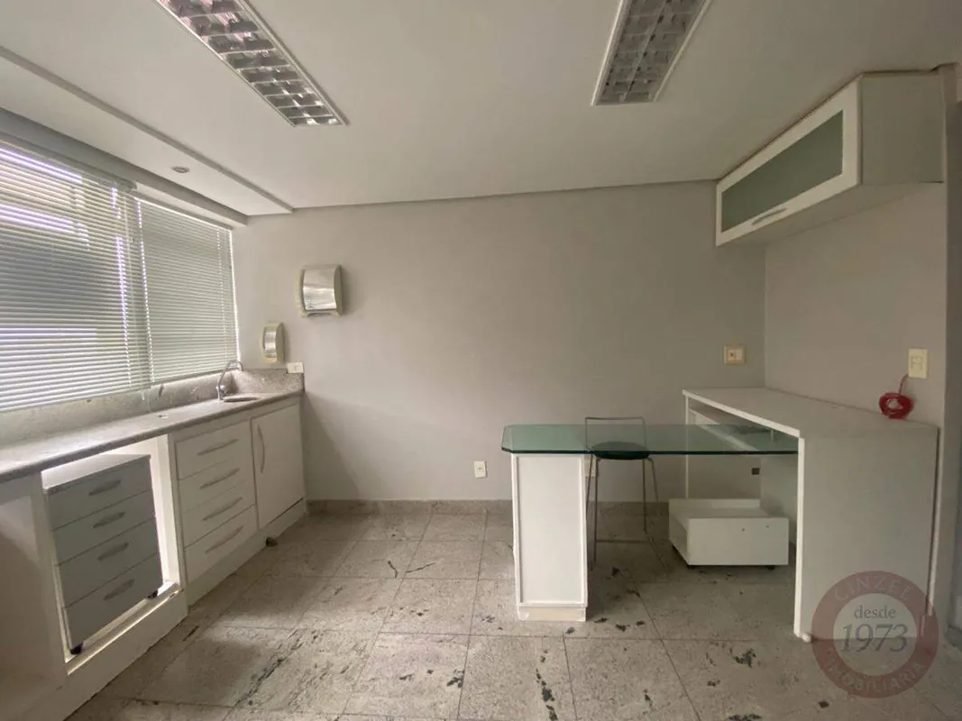 CINZEL IMOBILIÁRIA A MAIS DE 50 ANOS NO MERCADO, VENDE SALA COMERCIAL EM TAGUATI...