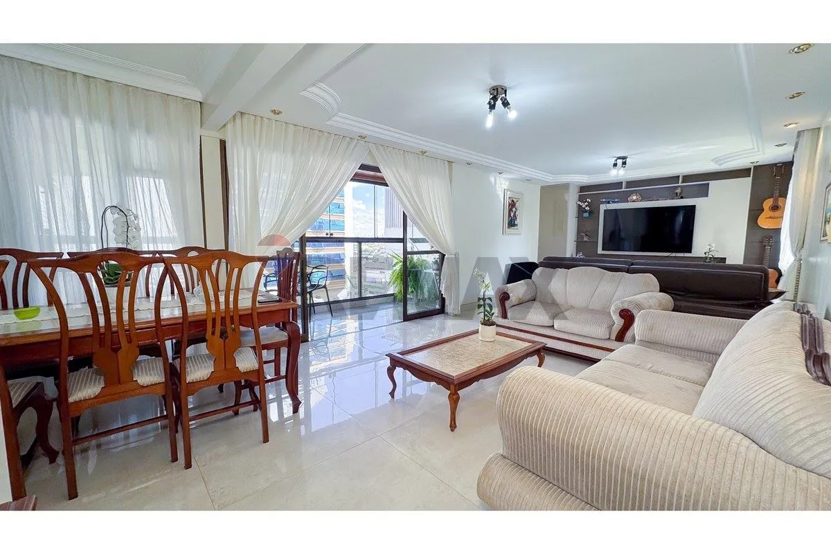 MAIS ESPAÇO QUE MUITAS CASAS TÉRREAS, COM TODO O CONFORTO E A SEGURANÇA DE UM CO...