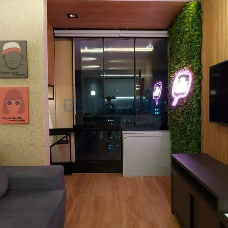 Apartamento impecável, totalmente mobiliado e decorado, com ambientes bem distri...