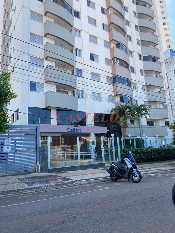 Apartamento contendo :2 quartos com armários 1 suíte com armário 1 banheiro soci...