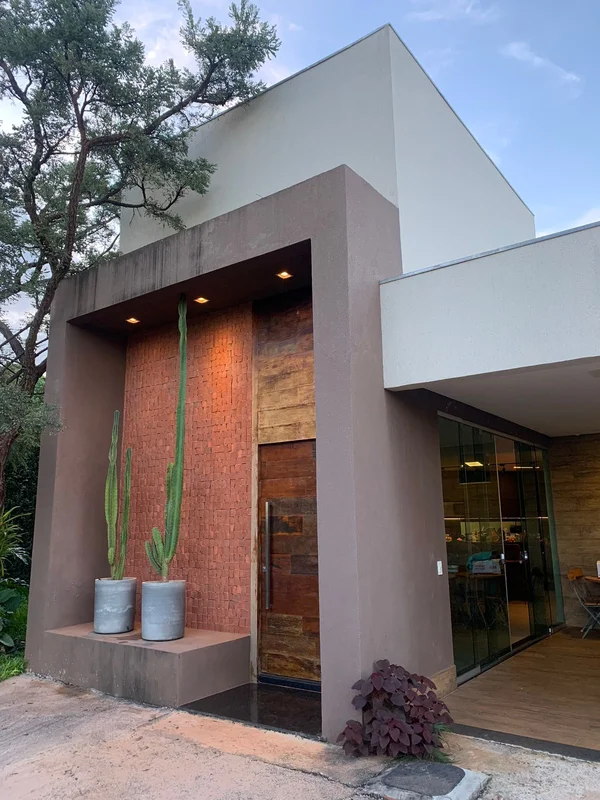 PROJETO ASSINADO - Casa Moderna e Sofisticada no Condomínio Ecológico Parque do ...