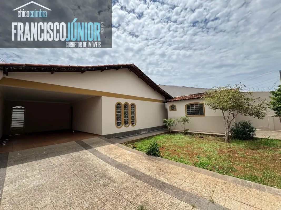 SETOR COIMBRACASA RESIDENCIAL ou COMERCIALAssim distribuída03 Quartos (sendo 02 ...