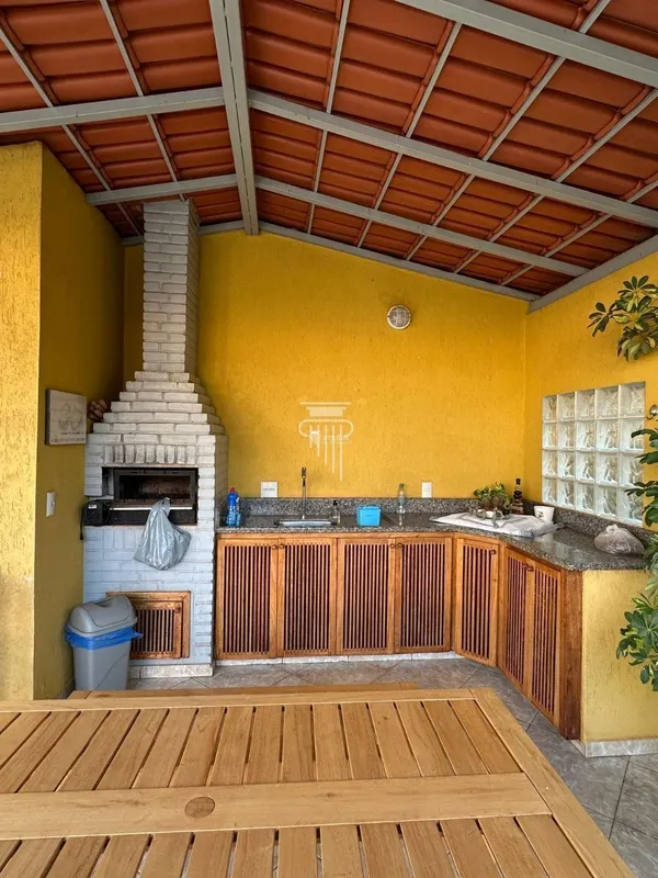 Belíssima casa disponível na 3ª Etapa do Céu Azul, próxima a comércio, Colégio M...