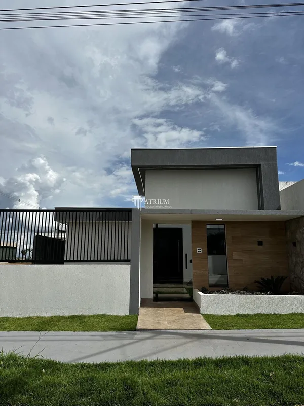 Linda casa recém construída no Residencial Villa Suíça.Edificada em um terreno d...