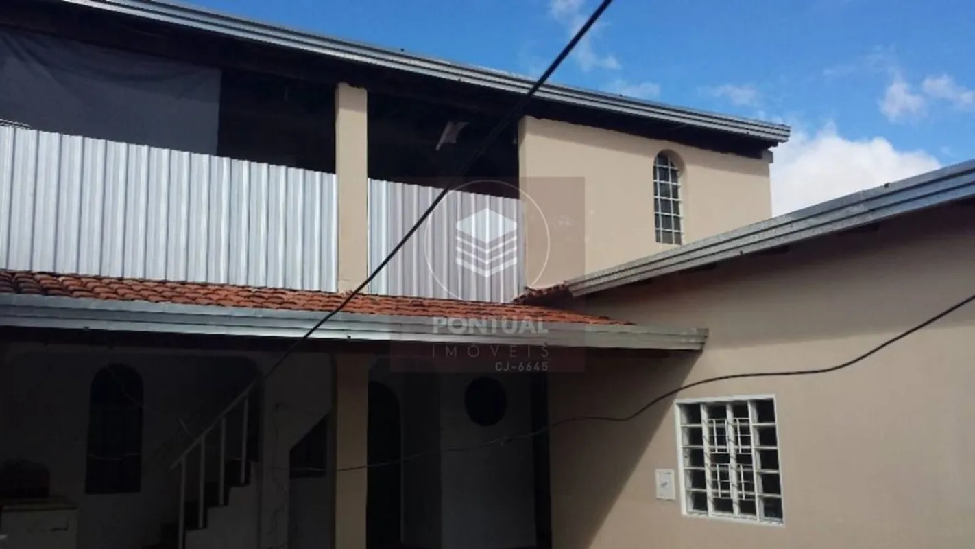 QNM 40 Conjunto F2 Casa 36IMÓVEL DESOCUPADO - AGENDAR VISITA COM NOSSOS CORRETOR...