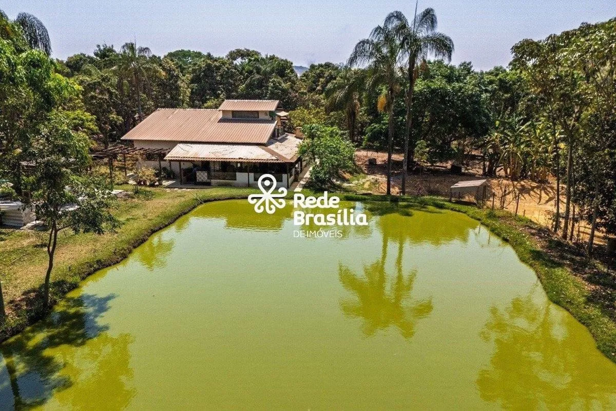 DF-180 | CHÁCARA EXCLUSIVA | 20.000M² | CASA COM 3 QUARTOS | LAZER E PRODUÇÃOUma...
