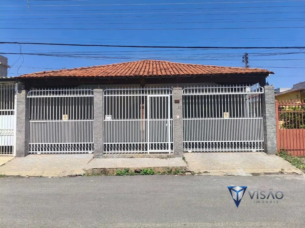 VISÃO IMÓVEIS ALUGA!QE 17 CONJUNTO K CASA 17 - GUARÁ IIExcelente casa com ótima ...